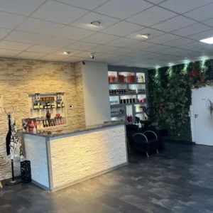 Bester Friseur im Kreis Unna Salon Waschbereich Fotowand